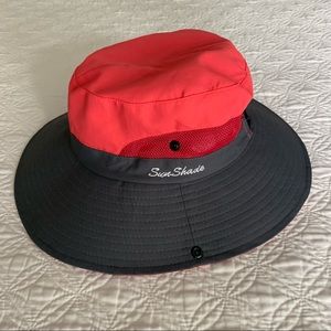 NWOT Women’s Sun Hat Ponytail